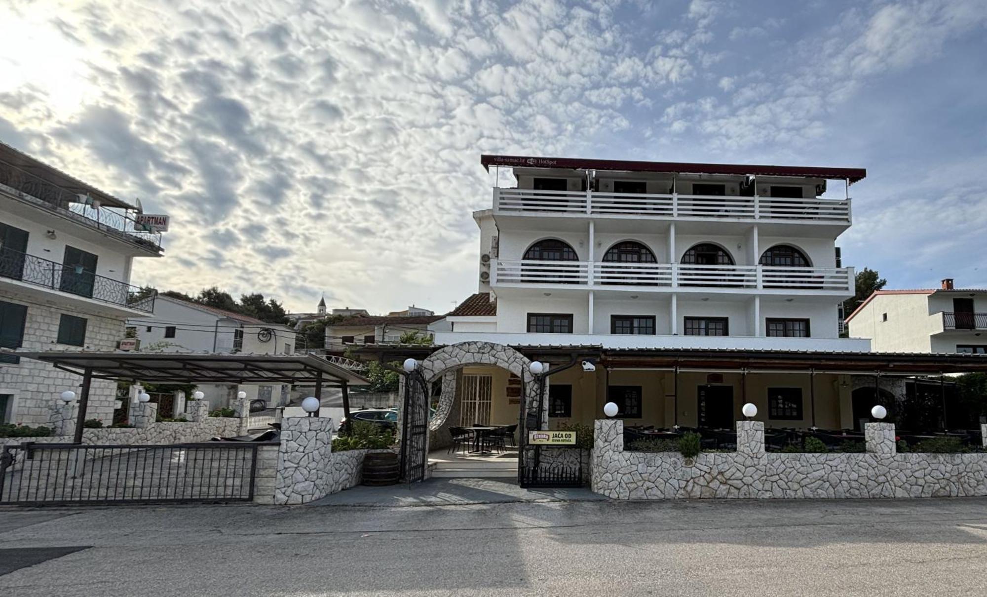 Villa Samac Seget Vranjica Eksteriør billede